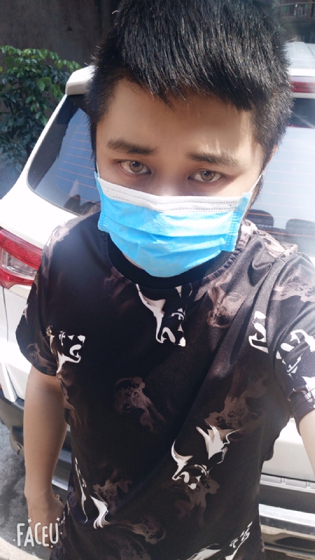 小周周的第一张照片--雅安残疾人相亲网